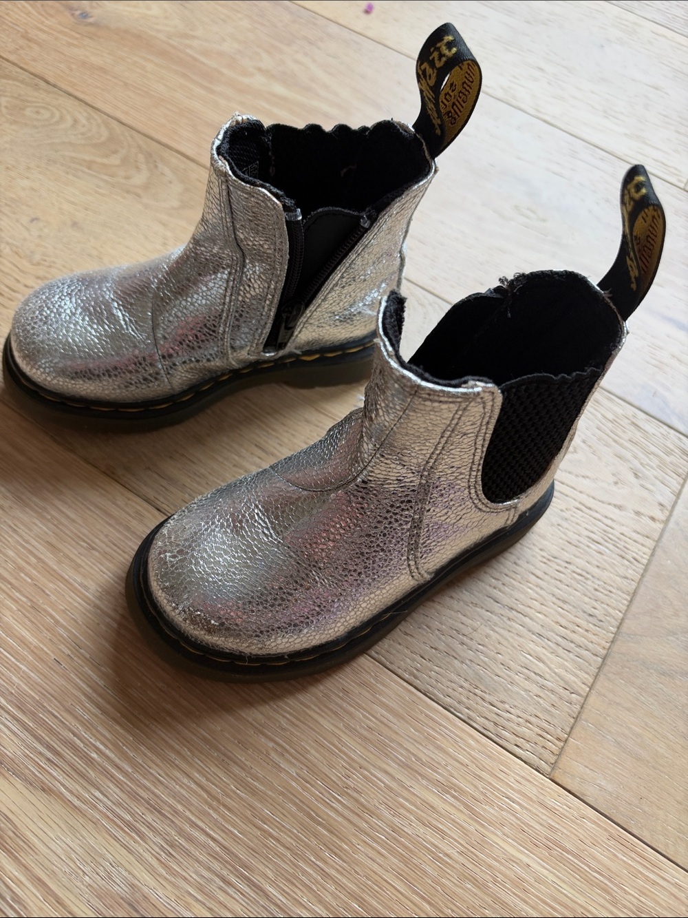 Dr. Martens Kids Metallic Silver Chelsea Zip Boots